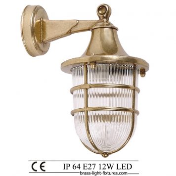 Wall lights in brass. Small nautical and marine style lighting, ART BR410  Brass, 1X12W, IP64