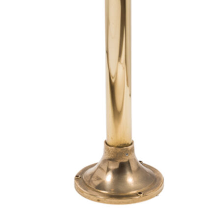 Brass outdoor bollard lights. 真鍮製屋外ボラードライト. Luces de bolardo para exterior de latón. Bornes lumineuses extérieures en laiton